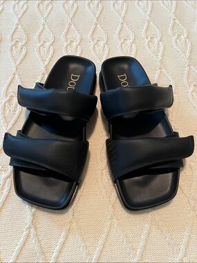 Black Padded Double-Strap Slide Sandals by Doucal’s size 6